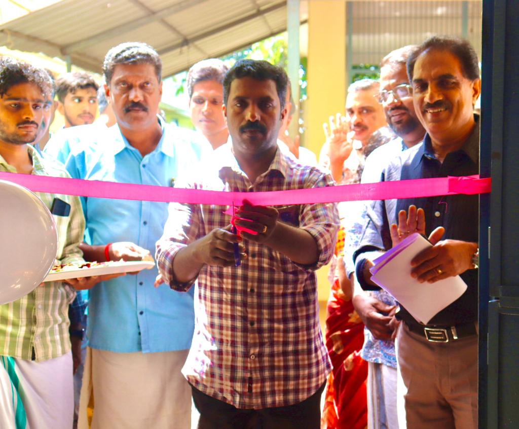 College Co-Operative store Inaugurated